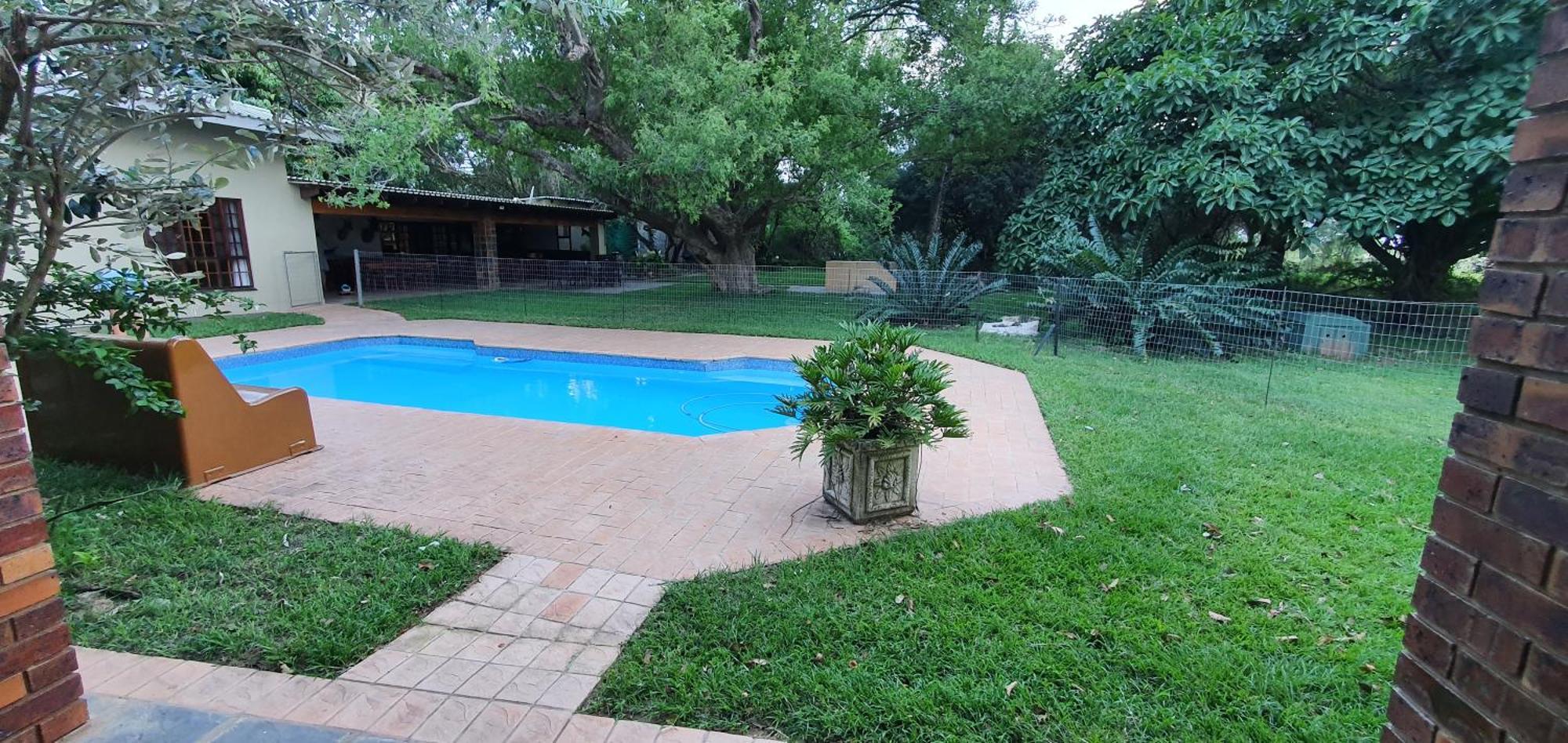 Honeybird Self Catering Accommodation Hluhluwe Buitenkant foto