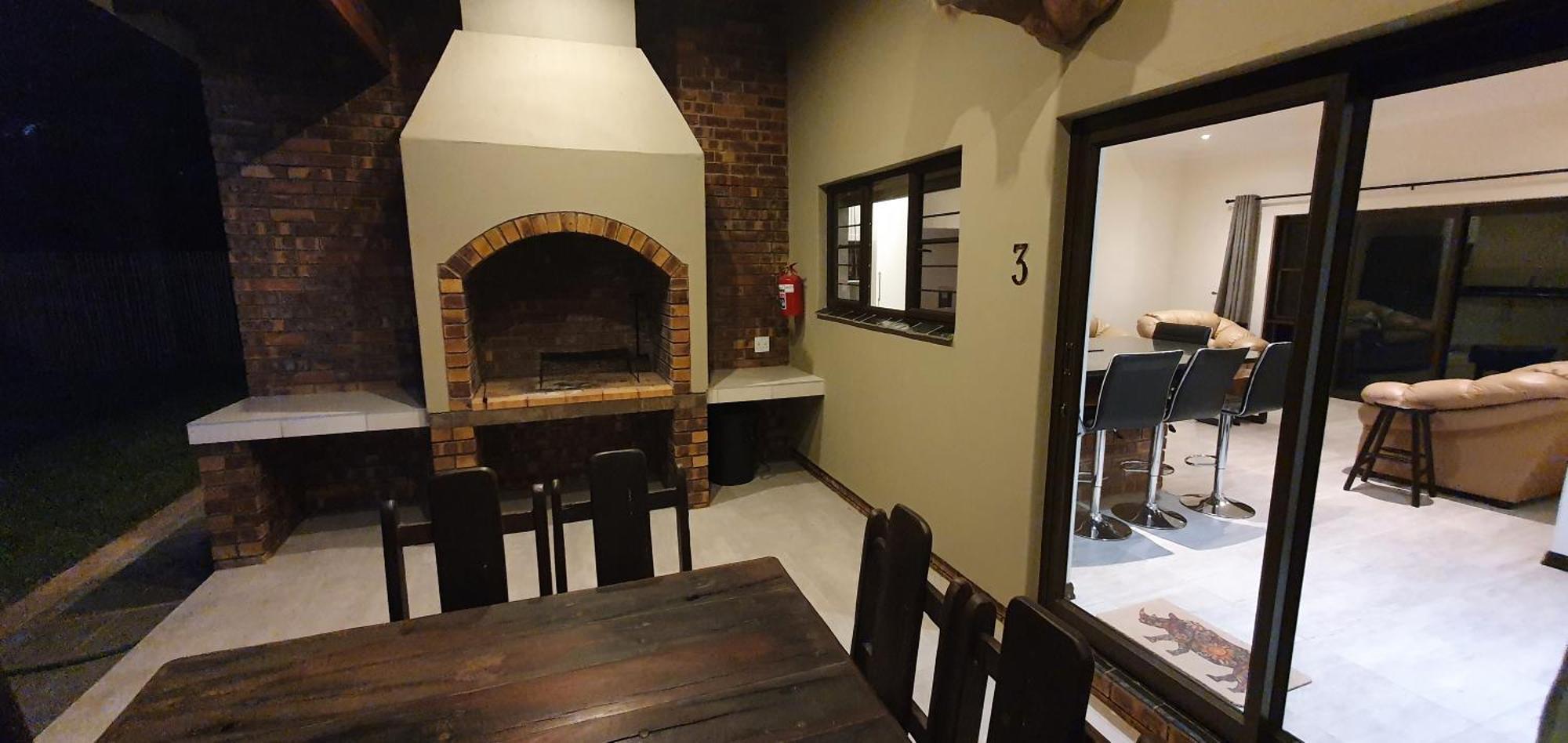 Honeybird Self Catering Accommodation Hluhluwe Buitenkant foto