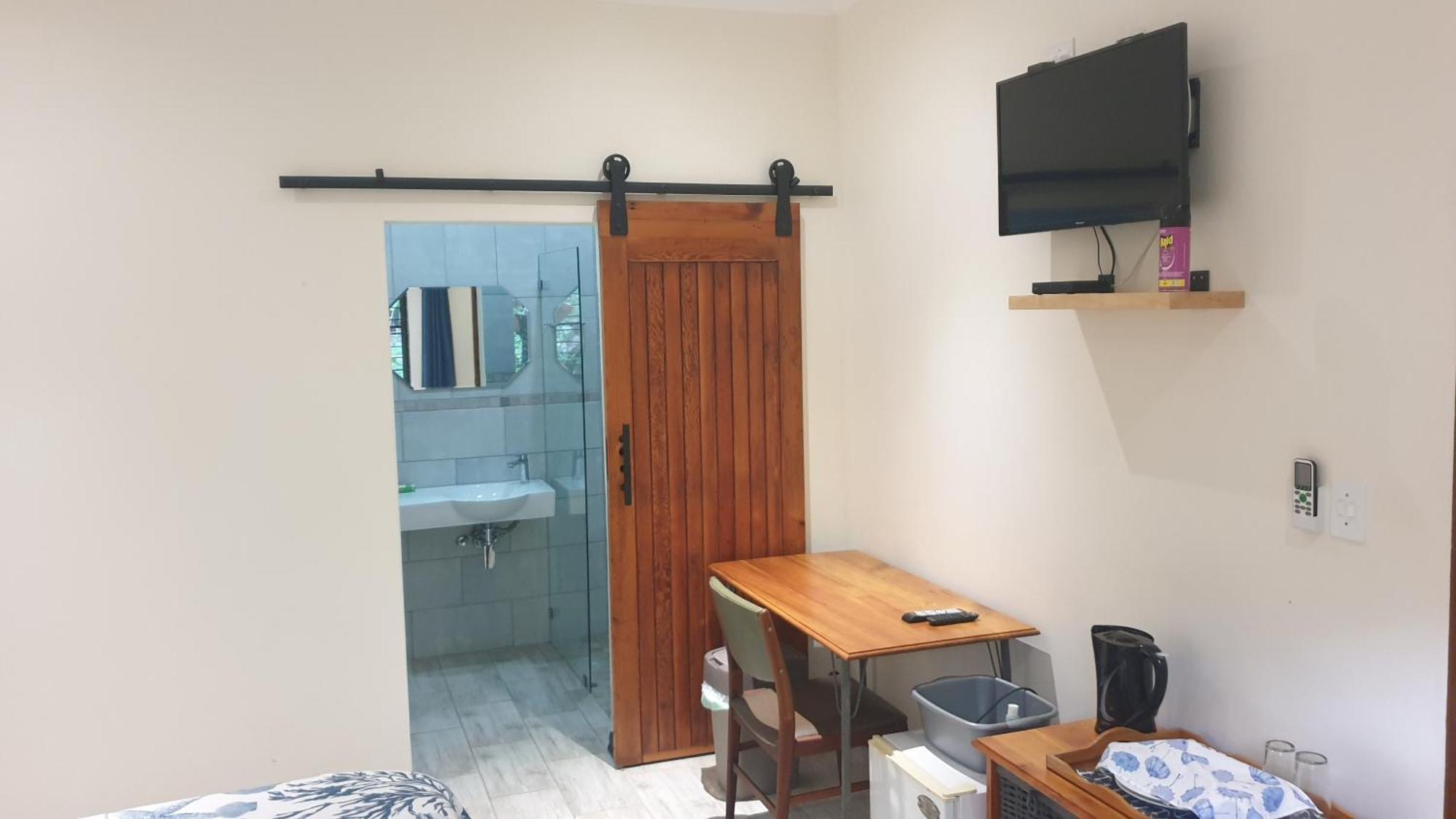 Honeybird Self Catering Accommodation Hluhluwe Buitenkant foto